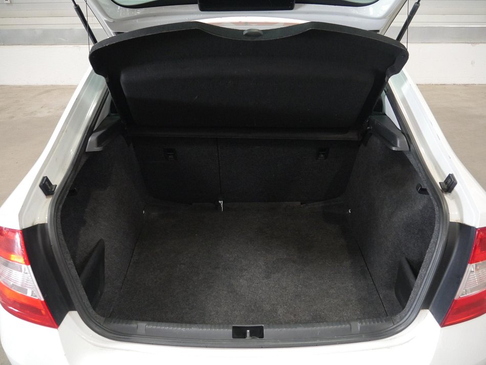 Škoda Rapid 1.6 TDi Ambition