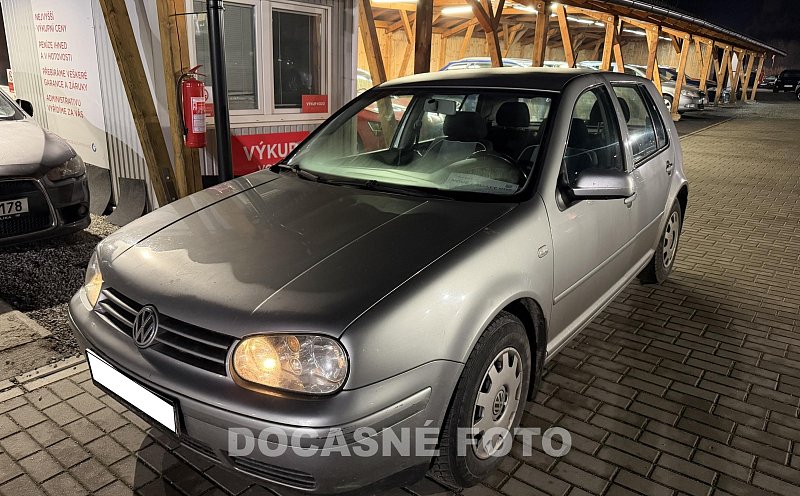 Volkswagen Golf 1.4i 