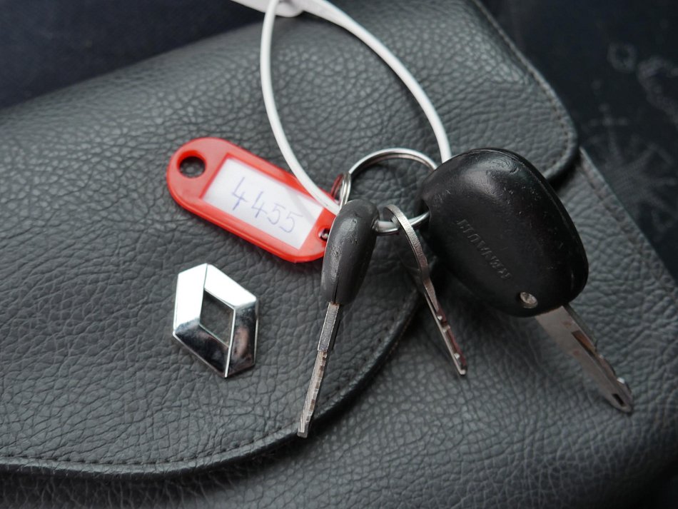 Renault Grand Espace 2.2dCi 