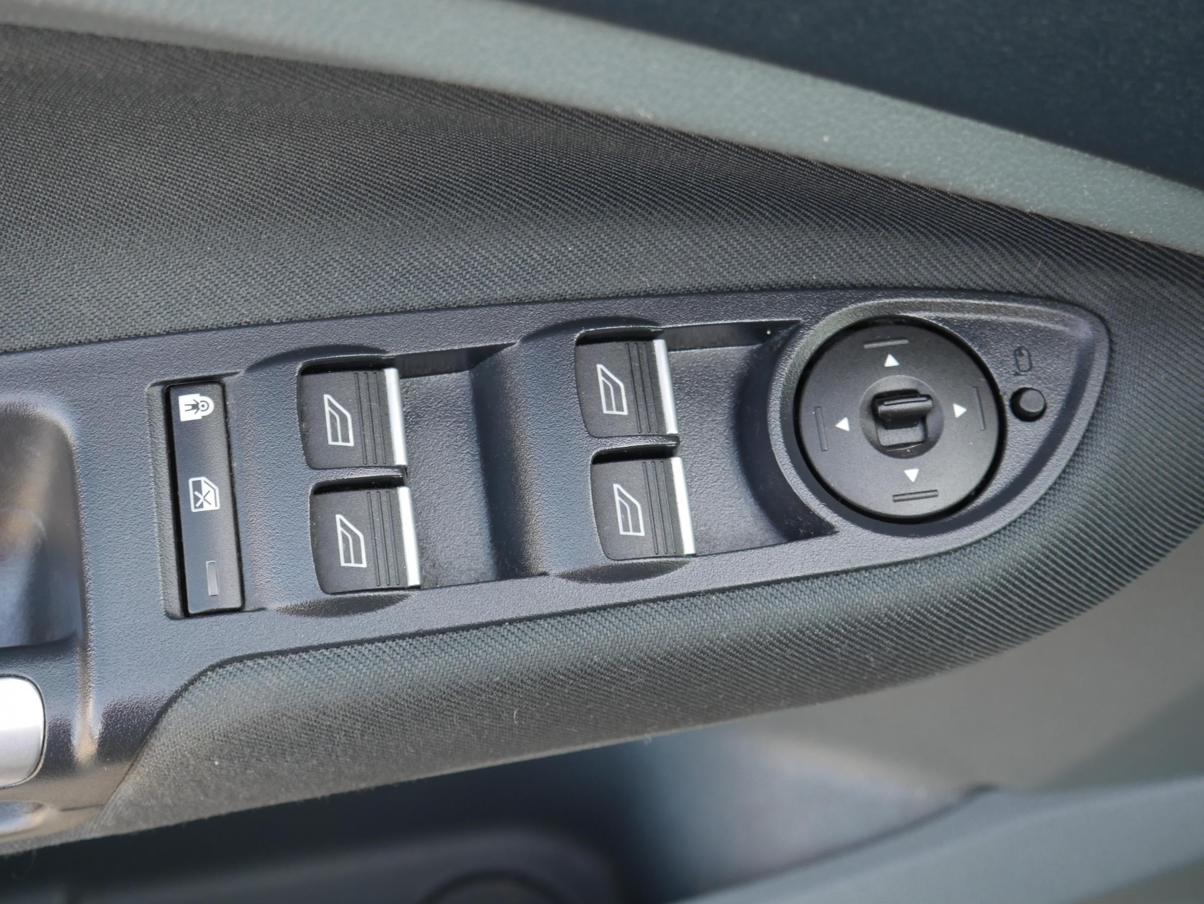 Ford C-MAX, 2015 - pohled č. 11