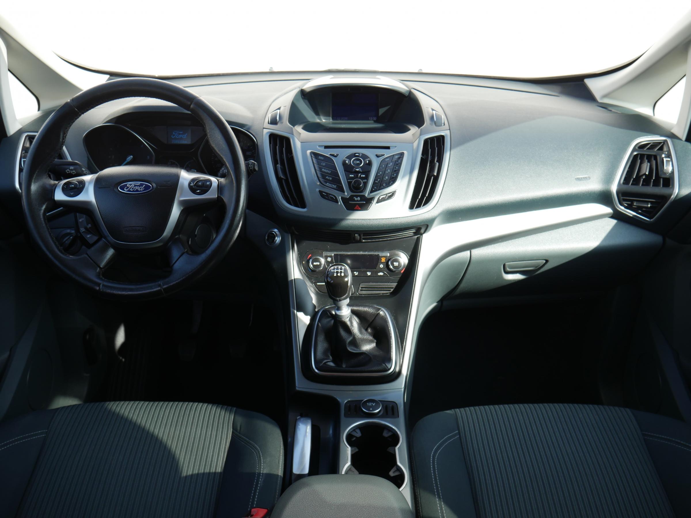 Ford C-MAX, 2015 - pohled č. 8