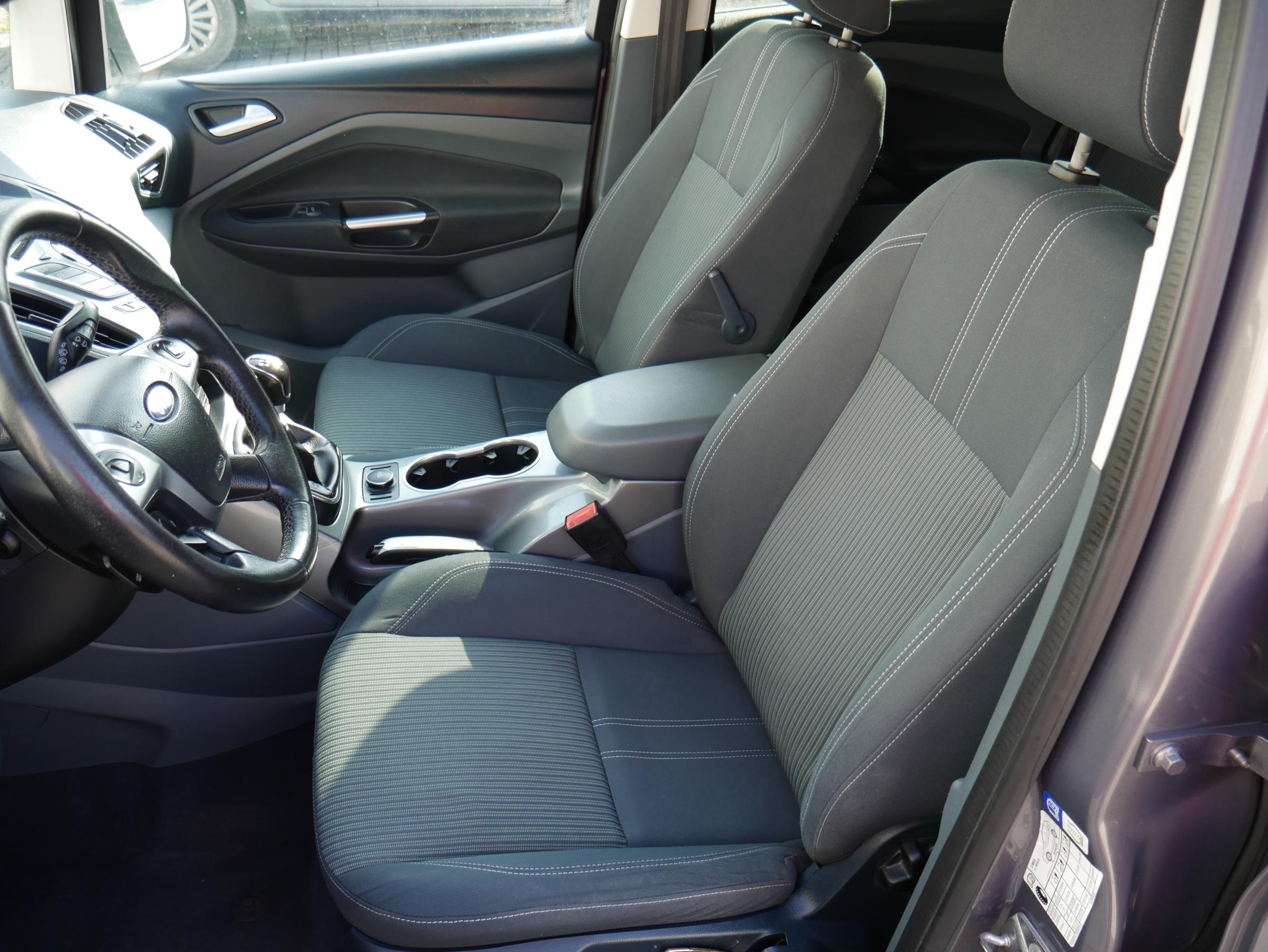 Ford C-MAX, 2015 - pohled č. 9