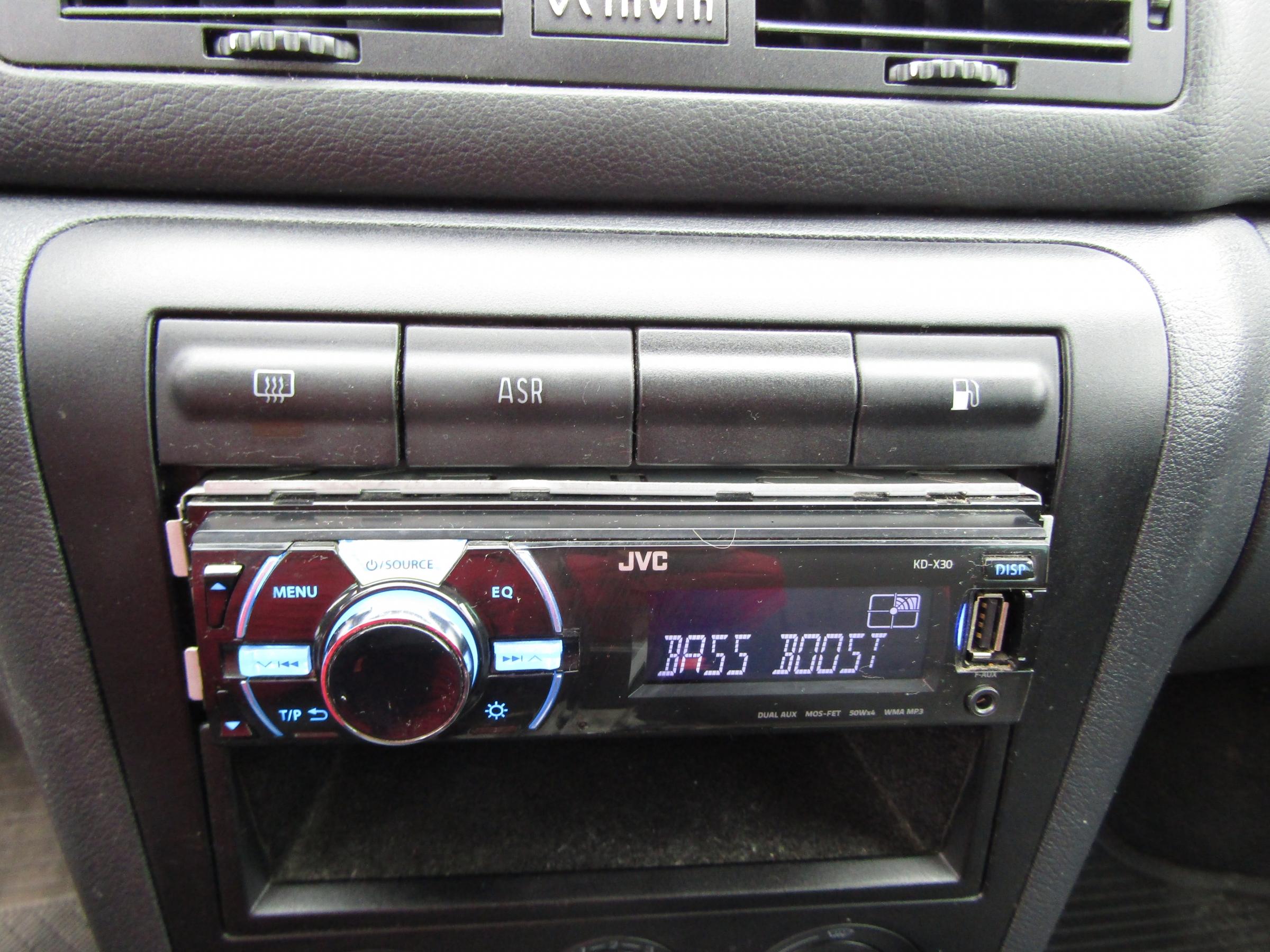 Škoda Octavia, 2003 - pohled č. 12