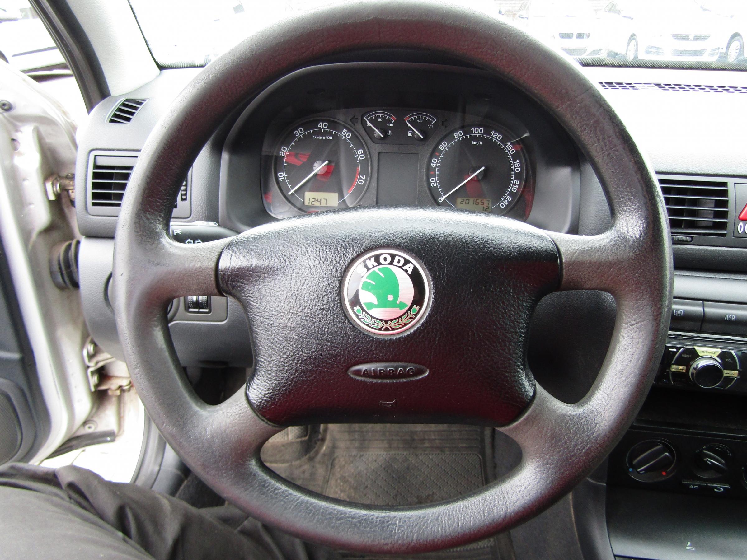 Škoda Octavia, 2003 - pohled č. 13