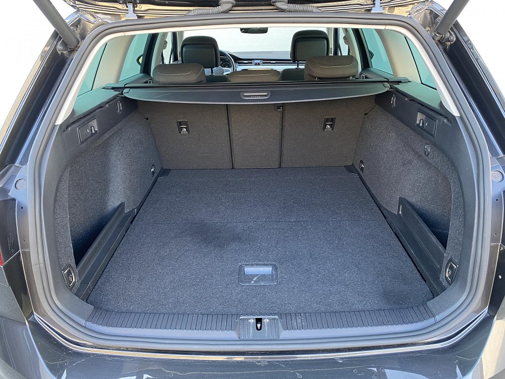 Volkswagen Passat 2.0 TDi Business