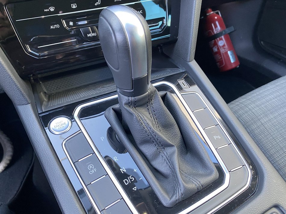 Volkswagen Passat 2.0 TDi Business