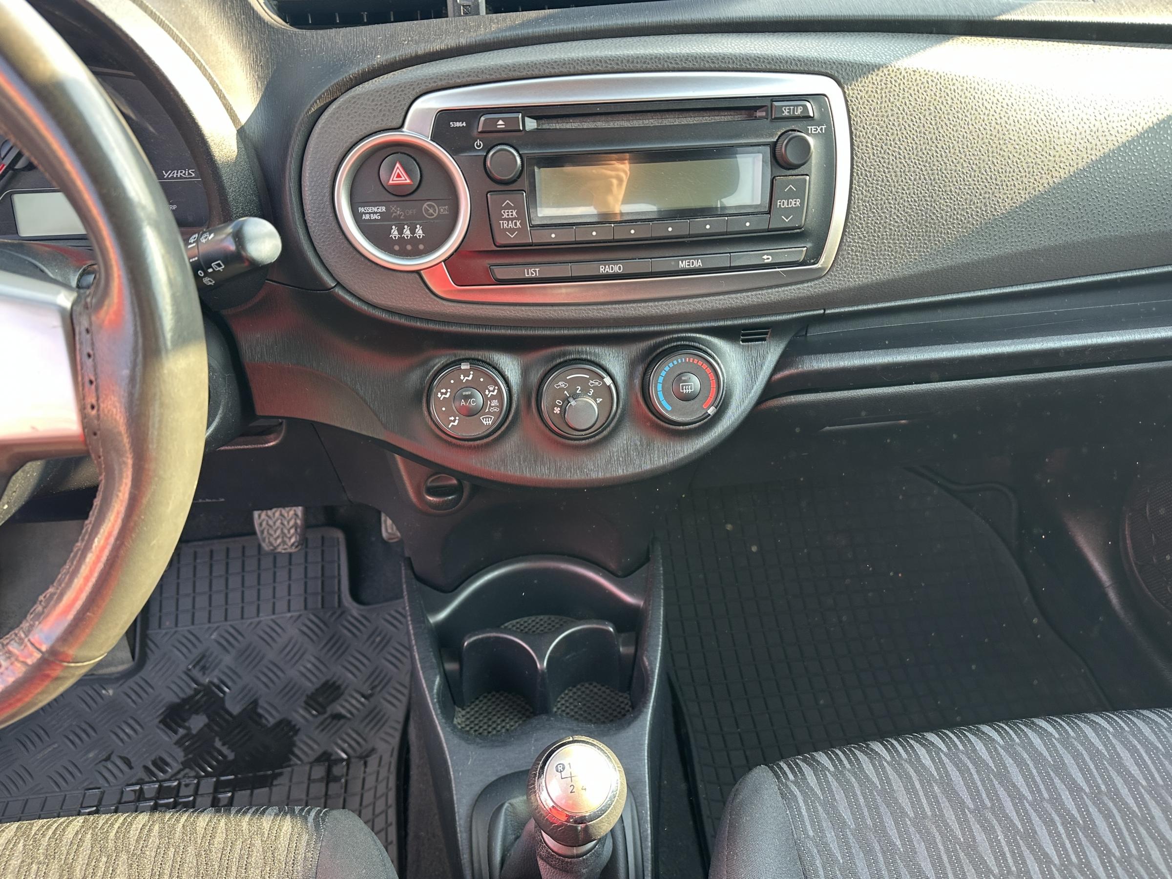 Toyota Yaris, 2014 - pohled č. 13