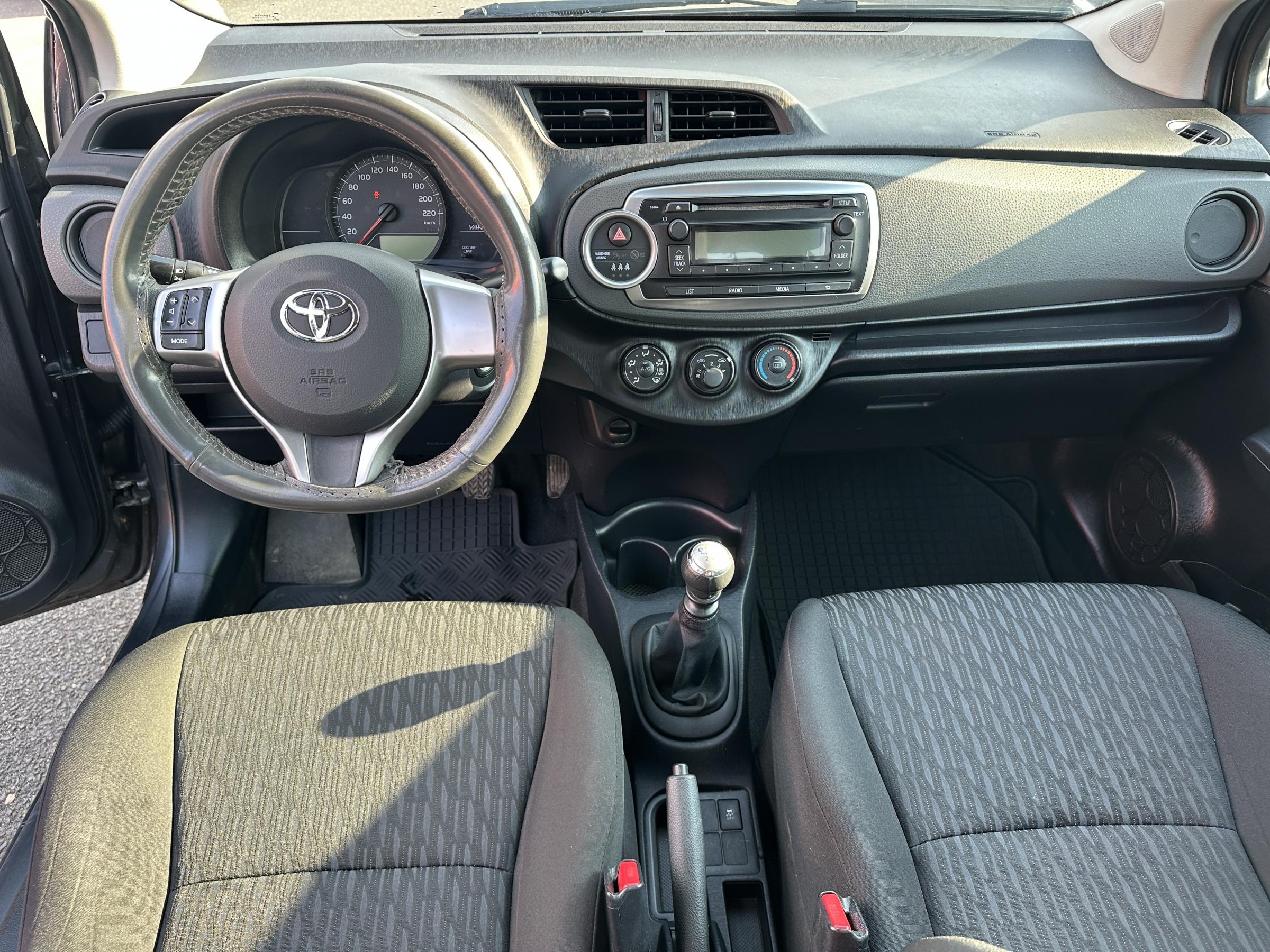 Toyota Yaris, 2014 - pohled č. 8