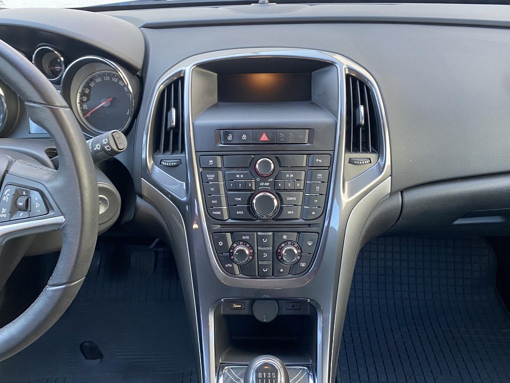Opel Astra 1.4T 