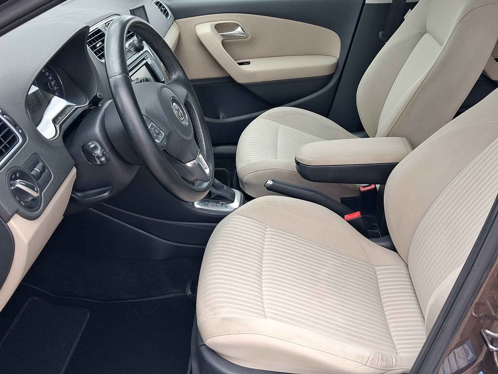 Volkswagen Polo 1.2TSi Highline