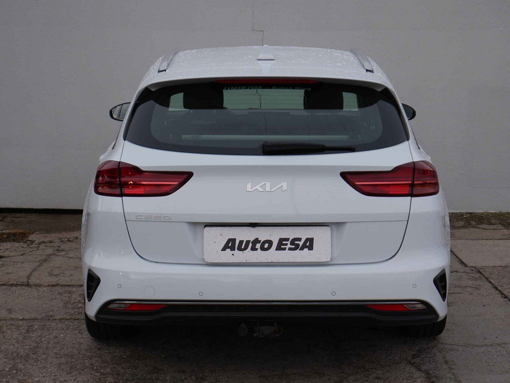 Kia Ceed 1.5  T-GDi 