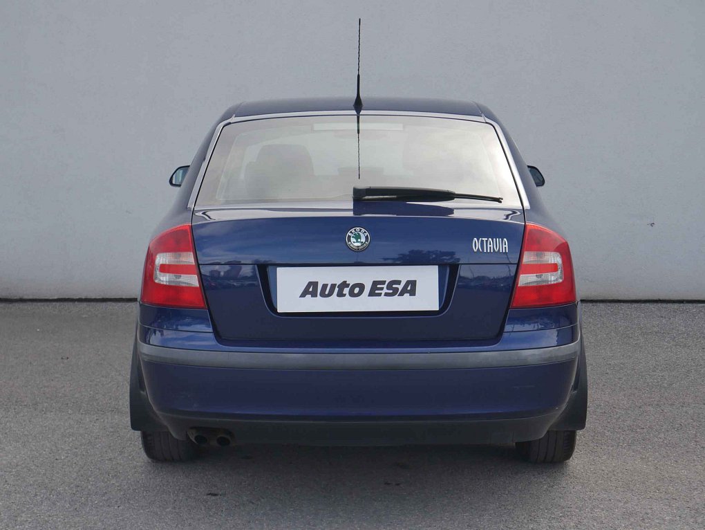 Škoda Octavia II 2.0 FSI 