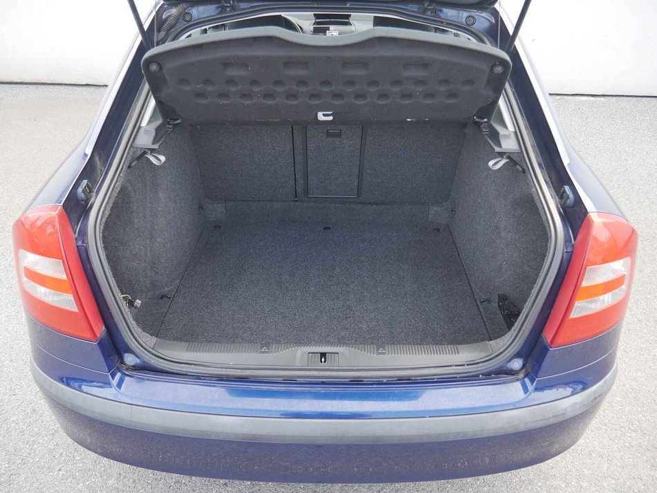 Škoda Octavia II 2.0 FSI 