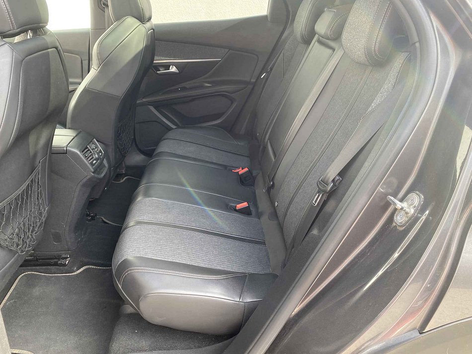 Peugeot 3008 1.5 HDi GT Line