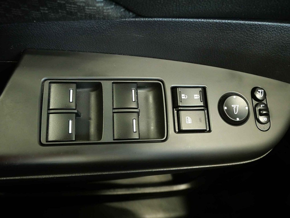 Honda CR-V 2.0 i  4x4
