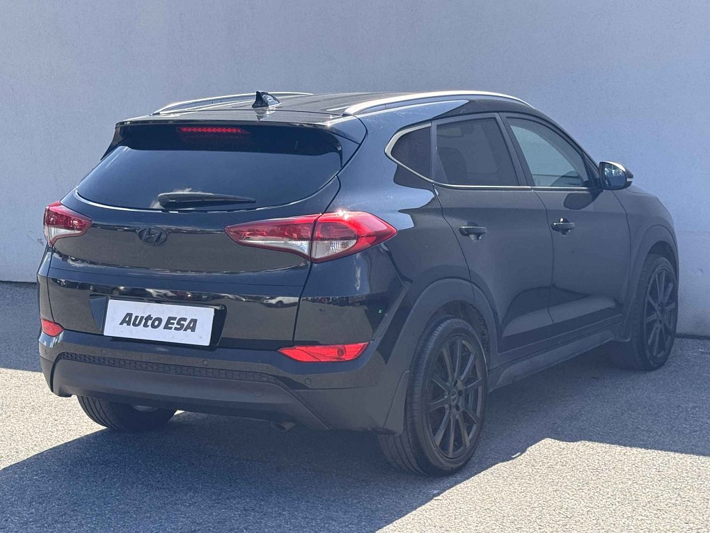 Hyundai Tucson 1.7 CRDi 