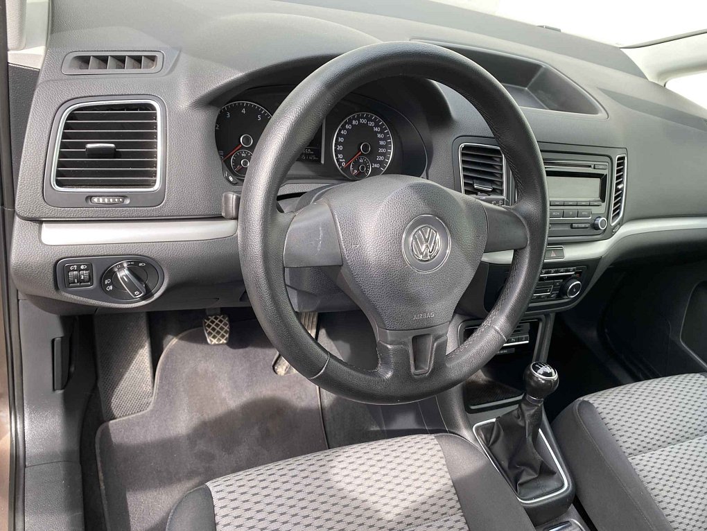 Volkswagen Sharan 1.4TSi 