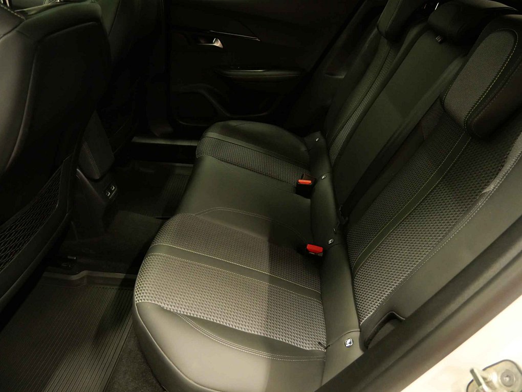 Peugeot 2008 1.5HDI 