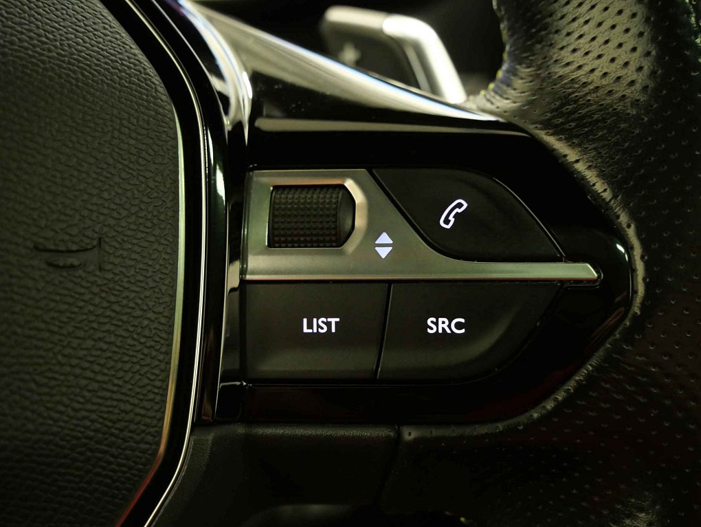 Peugeot 2008 1.5HDI 