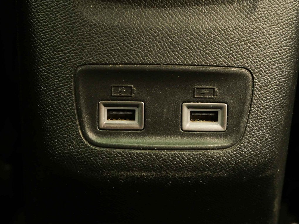 Peugeot 2008 1.5HDI 