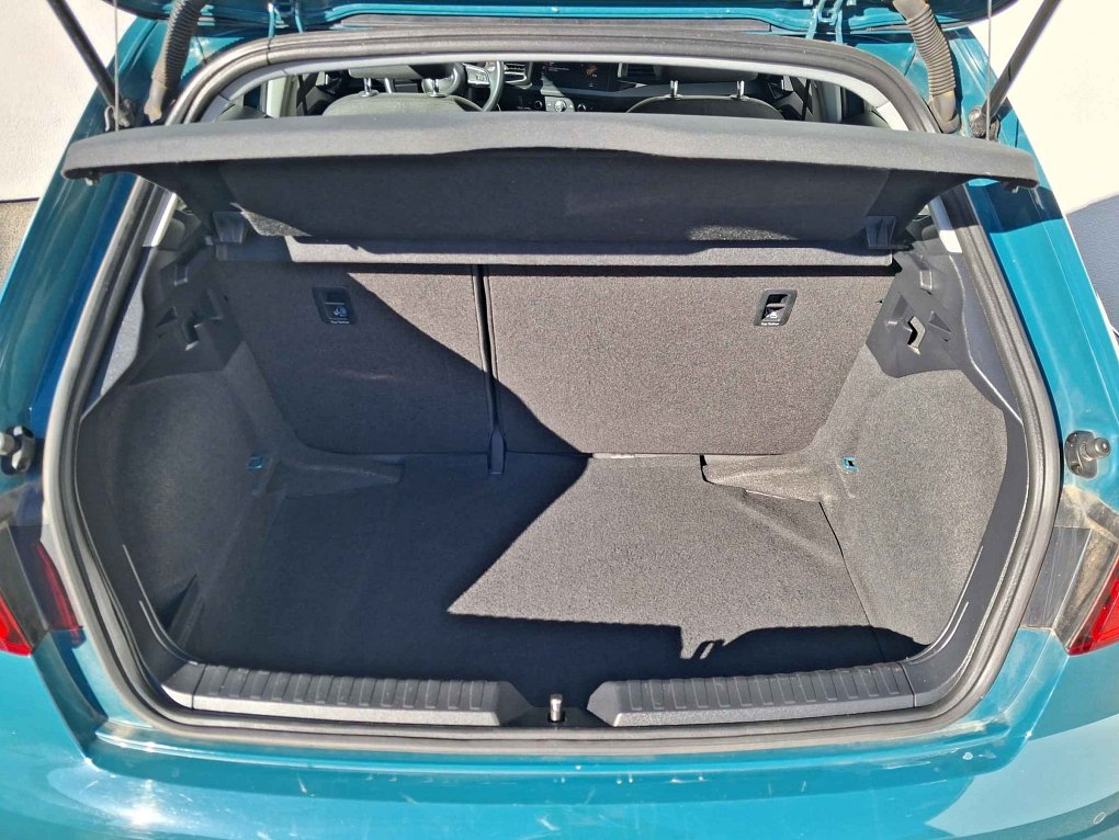 Audi A1 1.0 i 