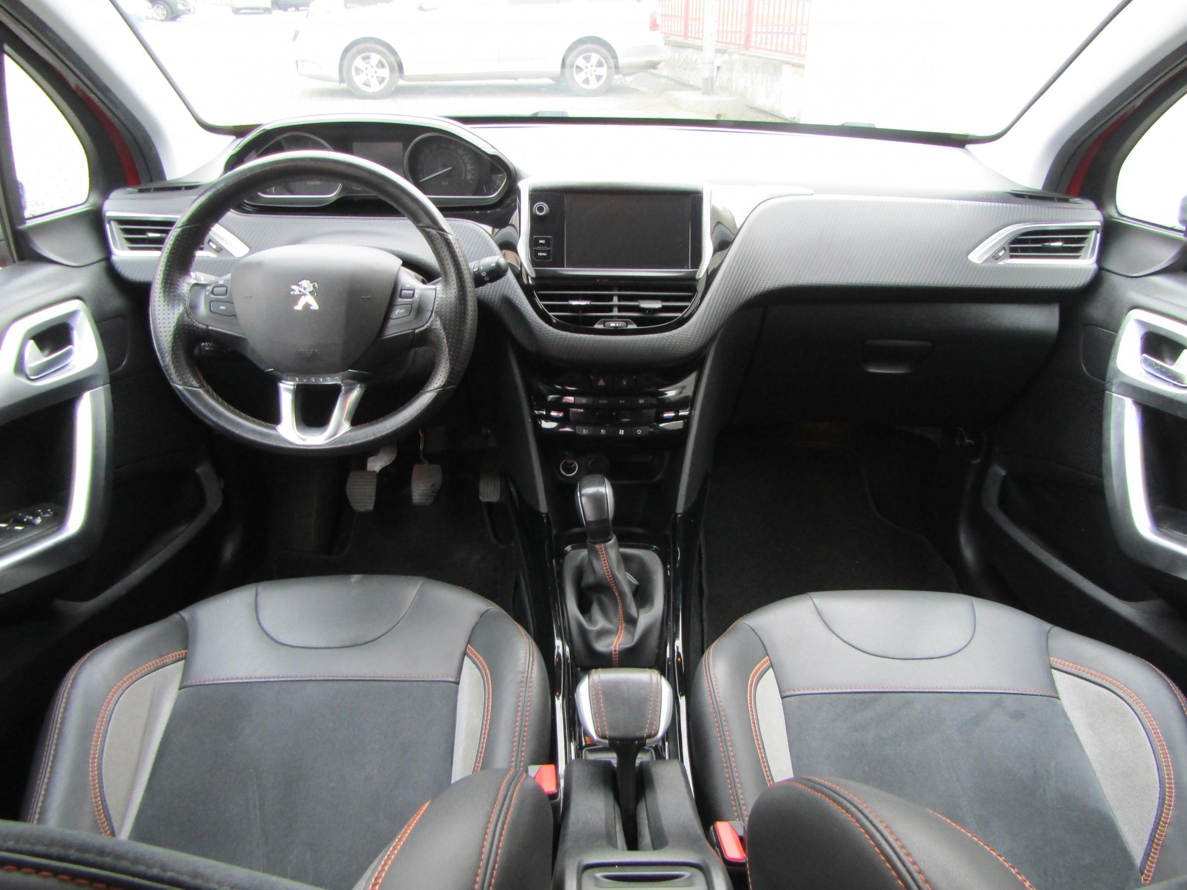 Peugeot 2008, 2016 - pohled č. 10