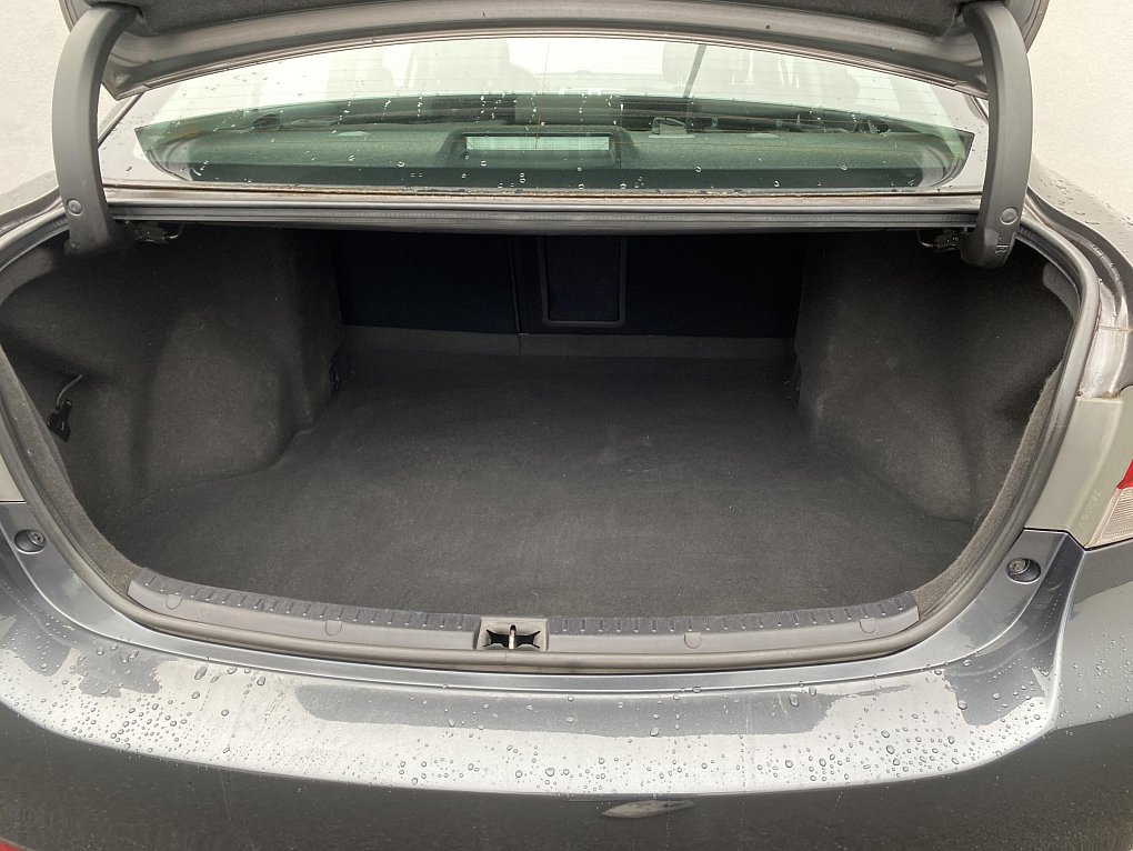 Toyota Avensis 1.8 VVT-i 