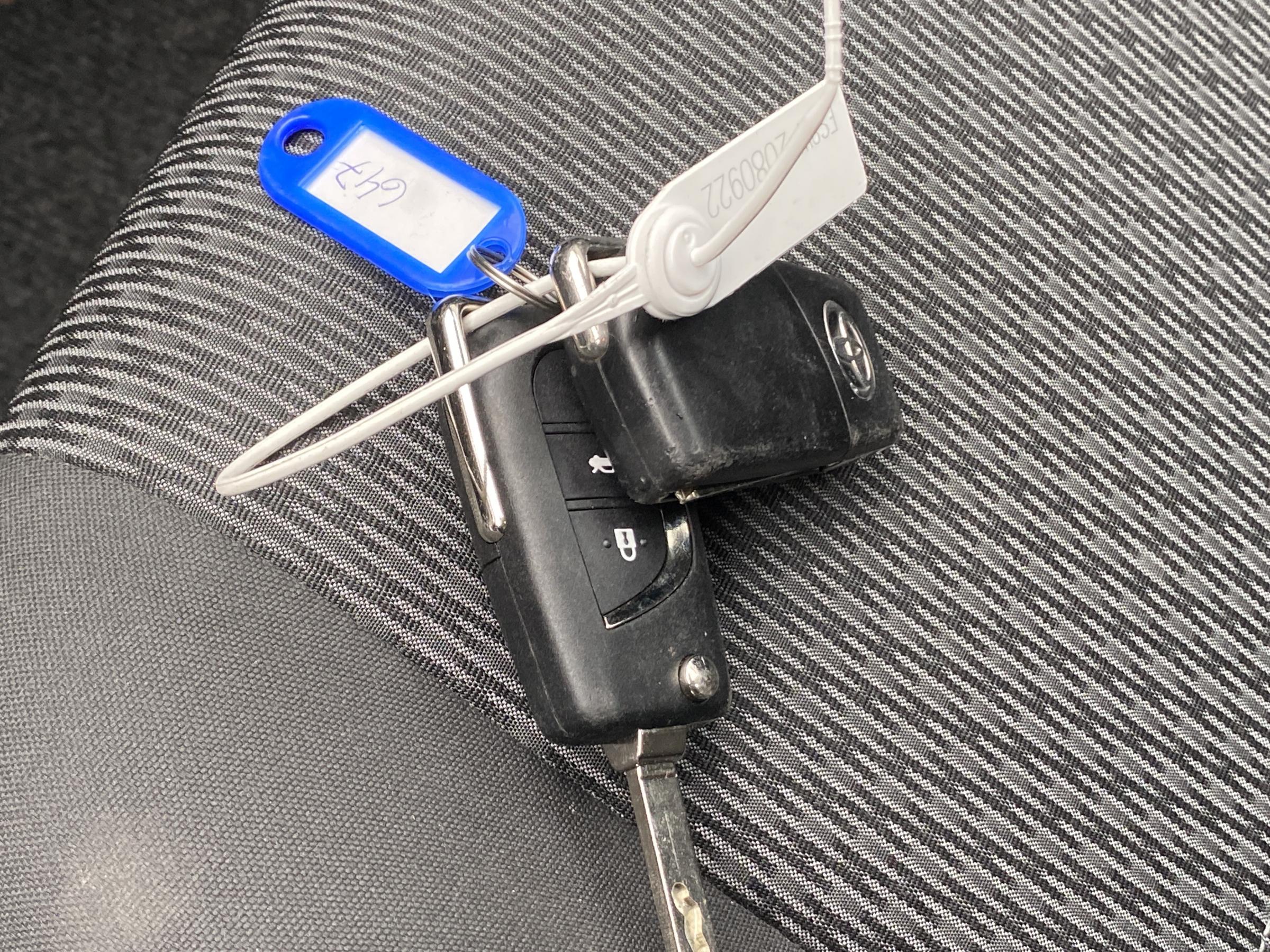 Toyota Avensis, 2012 - pohled č. 19