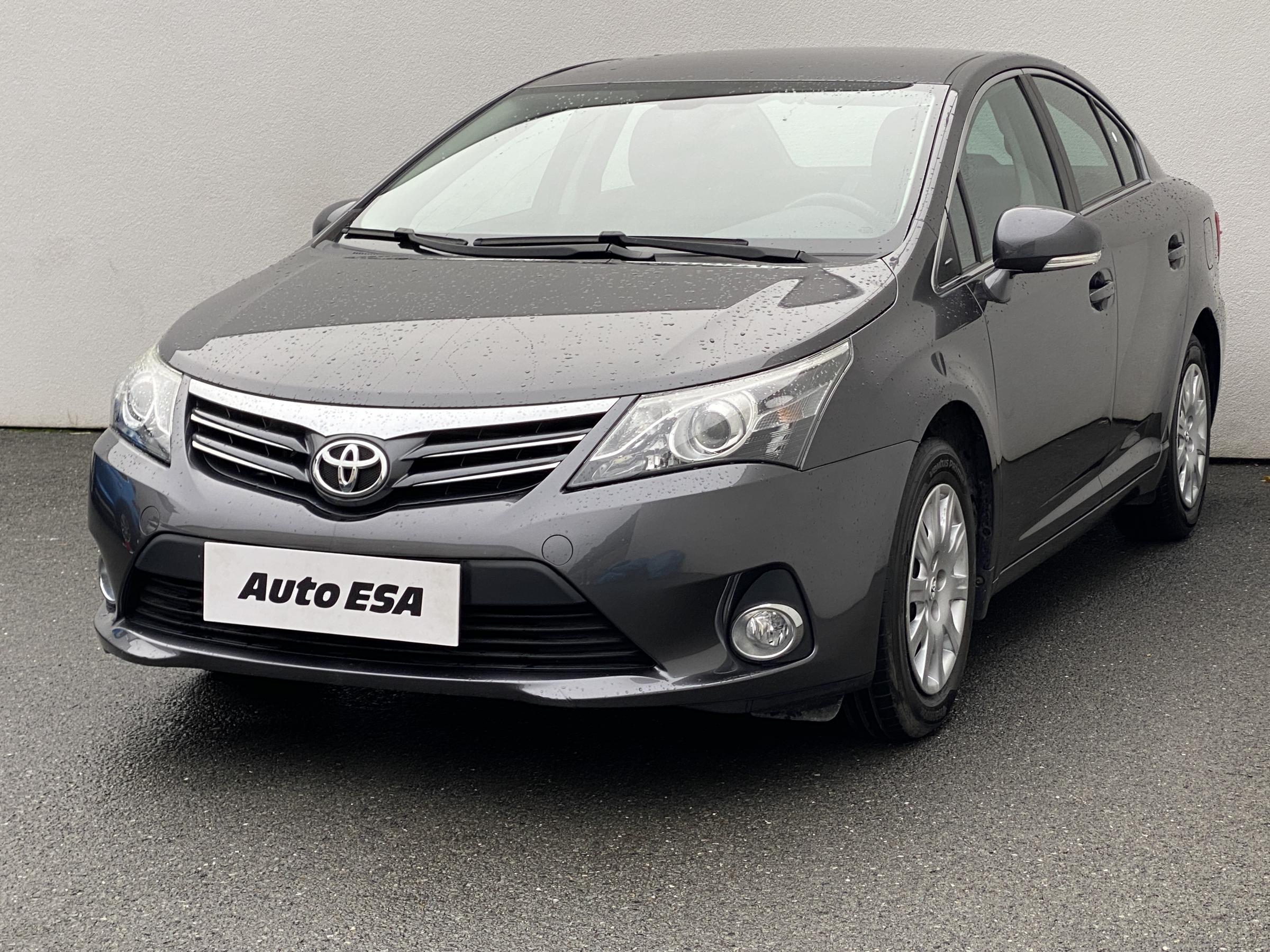 Toyota Avensis, 2012 - pohled č. 3