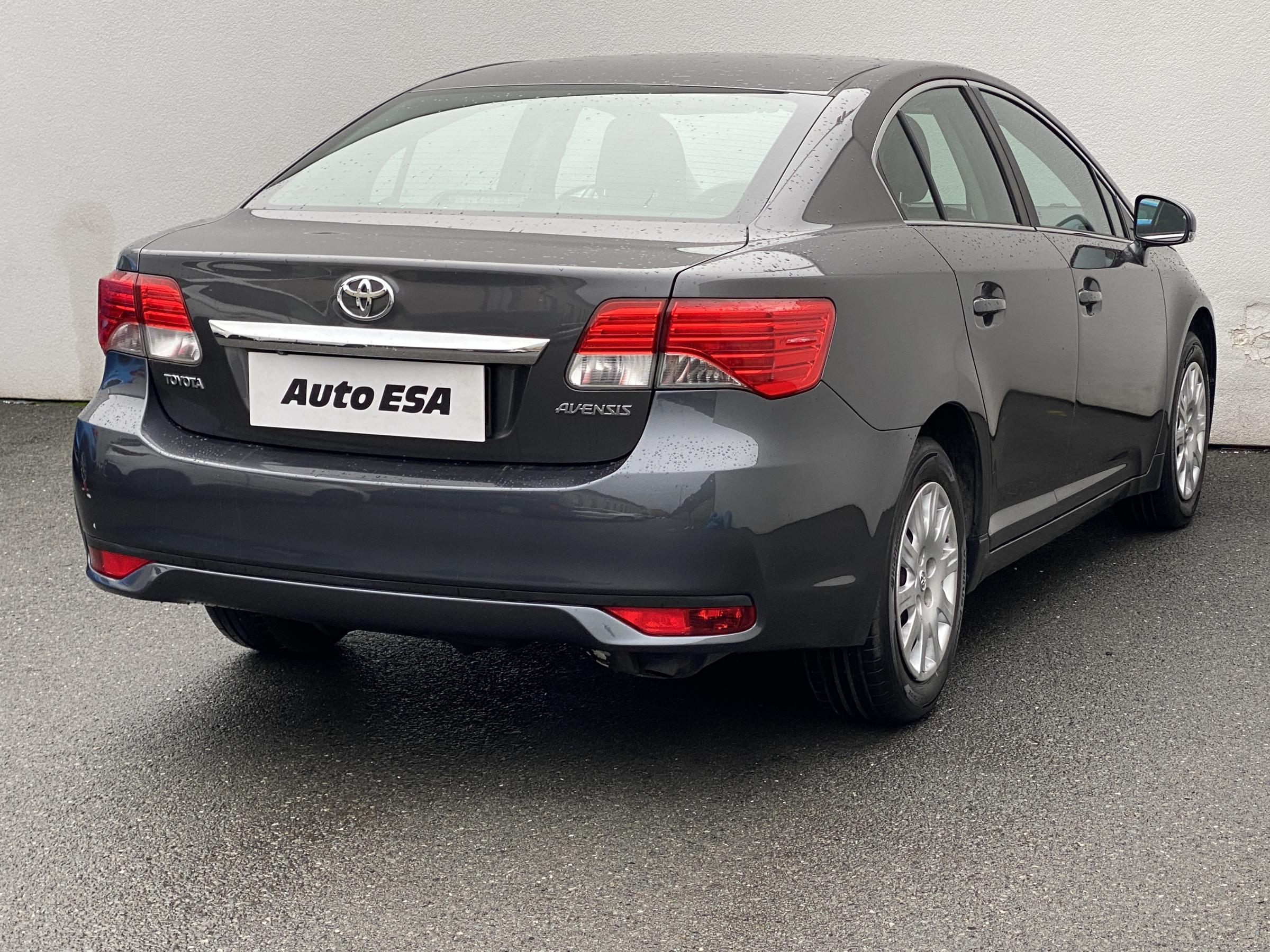 Toyota Avensis, 2012 - pohled č. 4