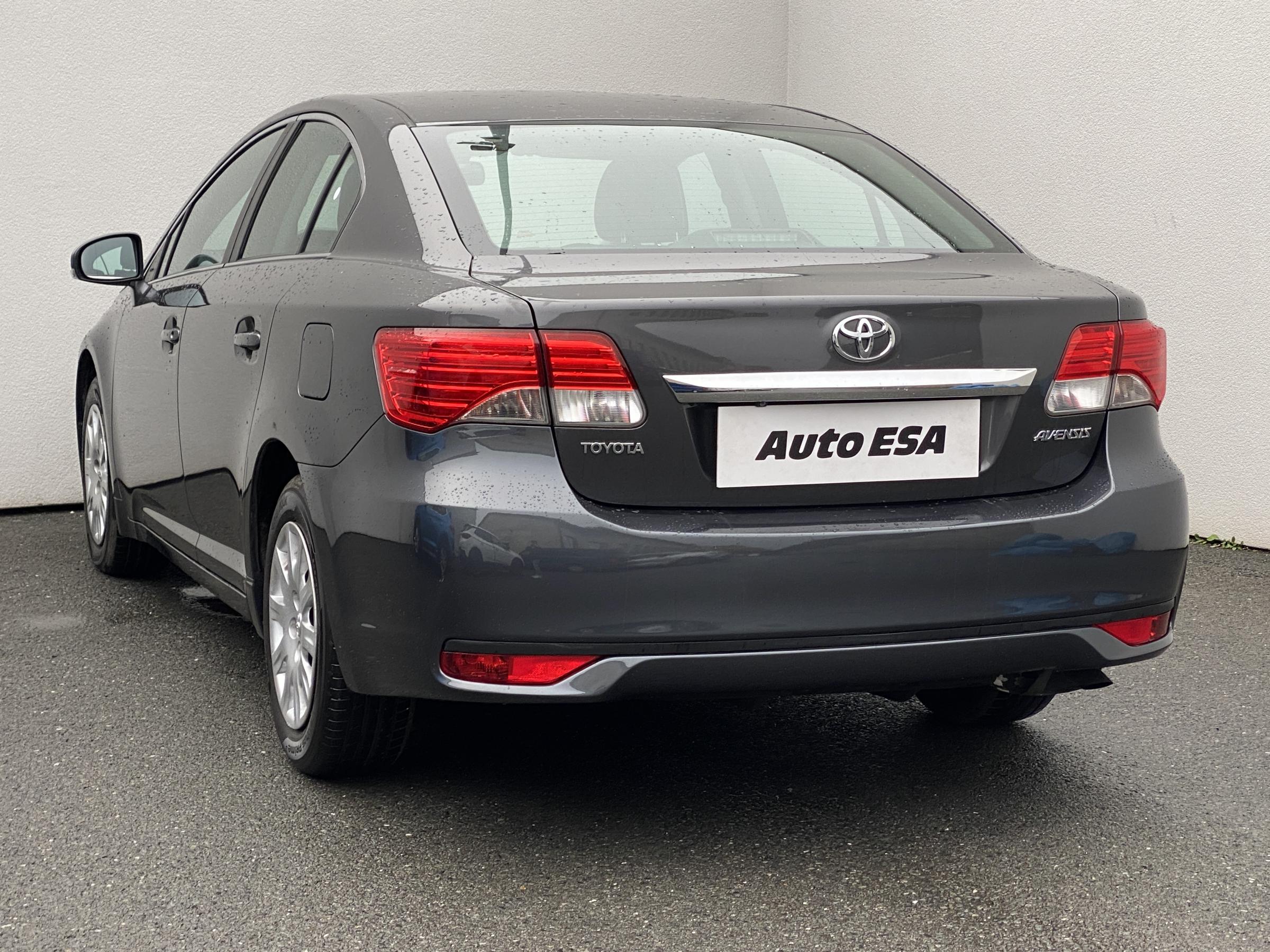 Toyota Avensis, 2012 - pohled č. 6