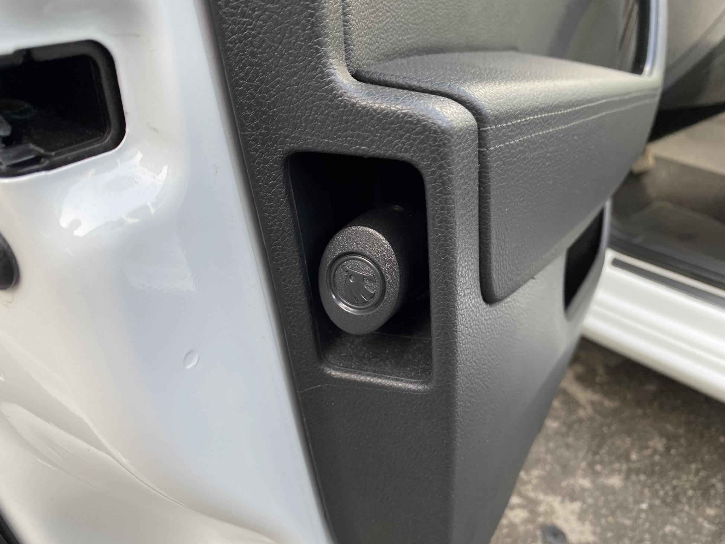 Škoda Superb III, 2021 - pohled č. 13