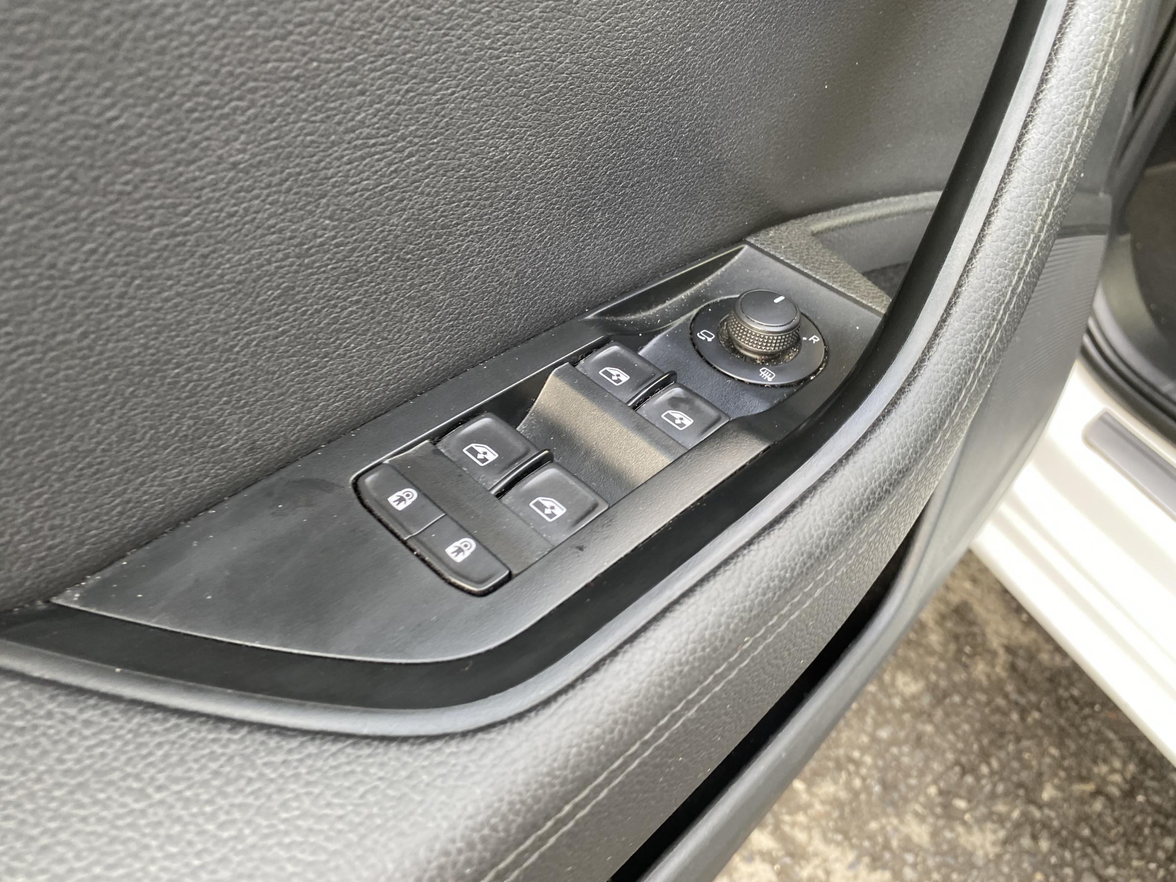 Škoda Superb III, 2021 - pohled č. 14