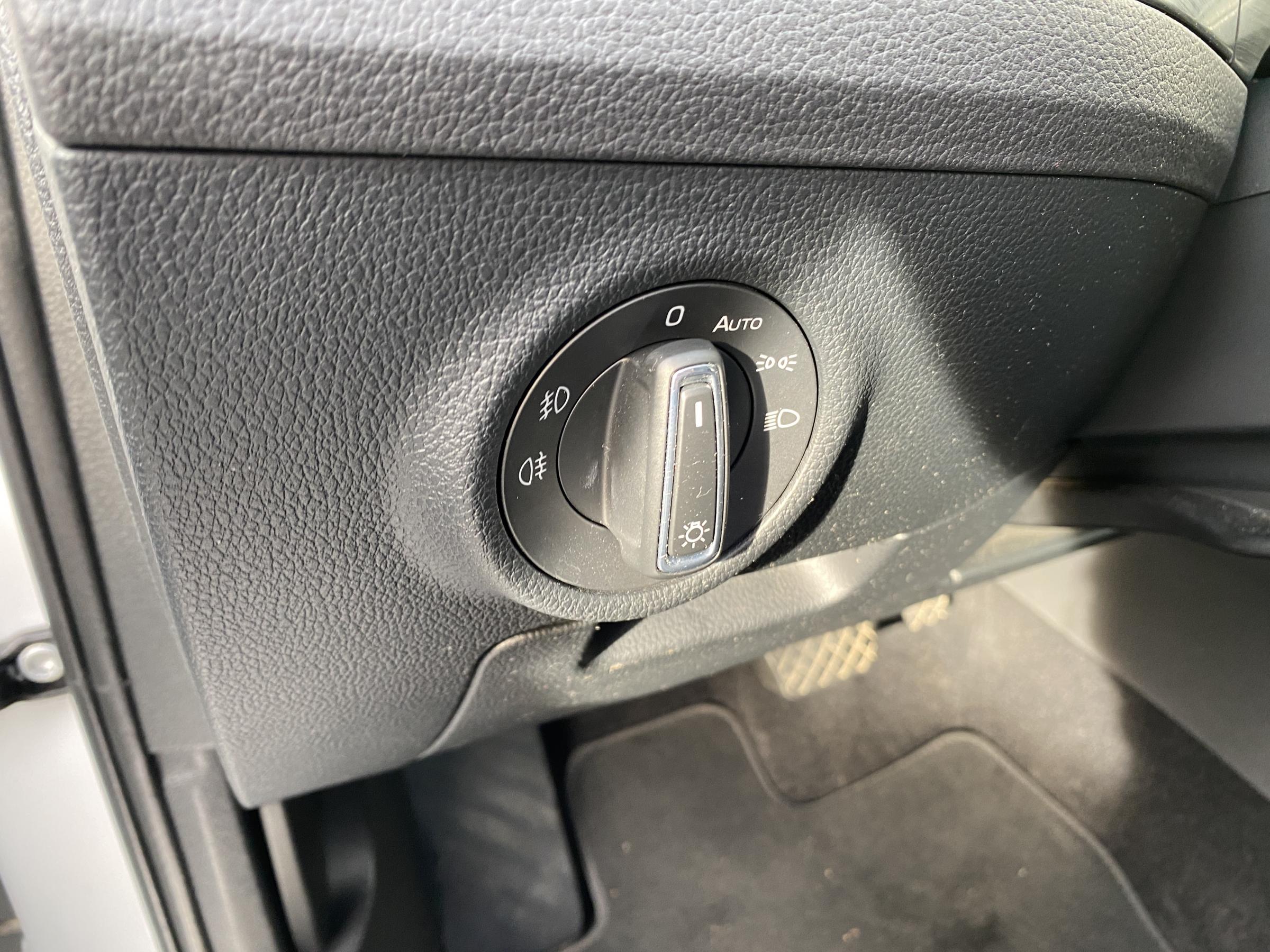 Škoda Superb III, 2021 - pohled č. 16