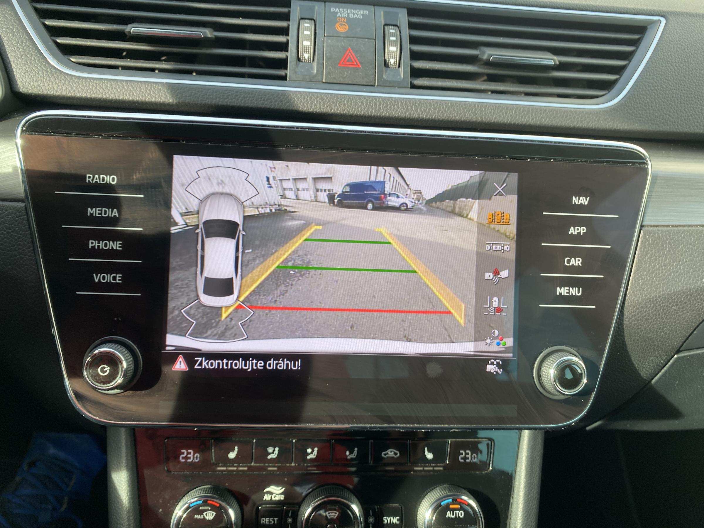 Škoda Superb III, 2021 - pohled č. 19