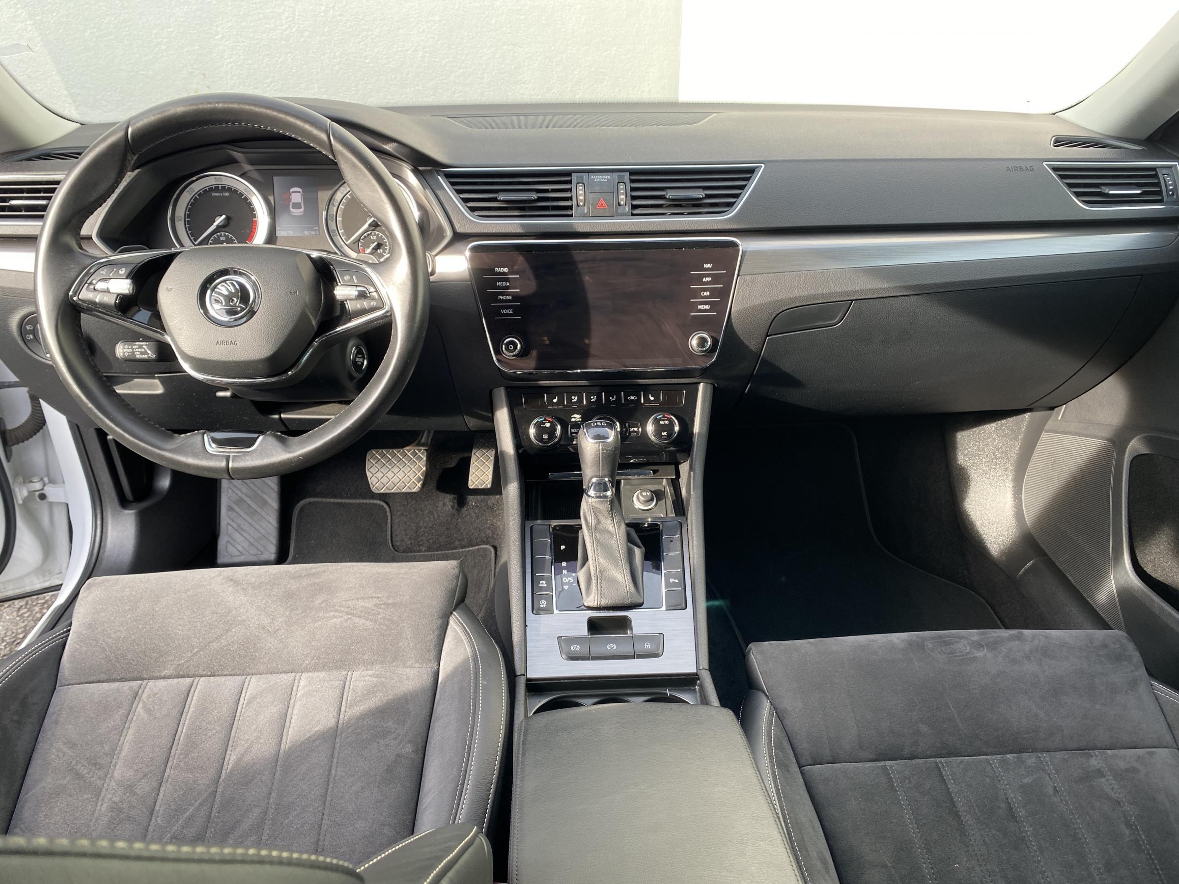 Škoda Superb III, 2021 - pohled č. 8