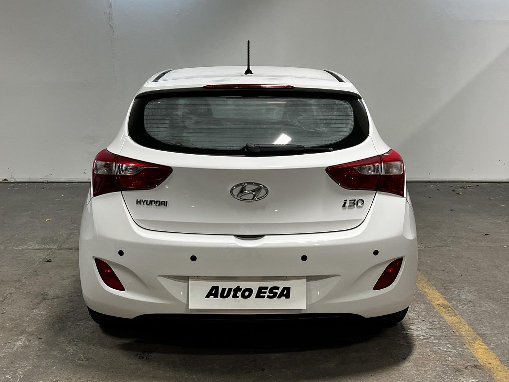 Hyundai I30 1.6 CRDi Trikolor