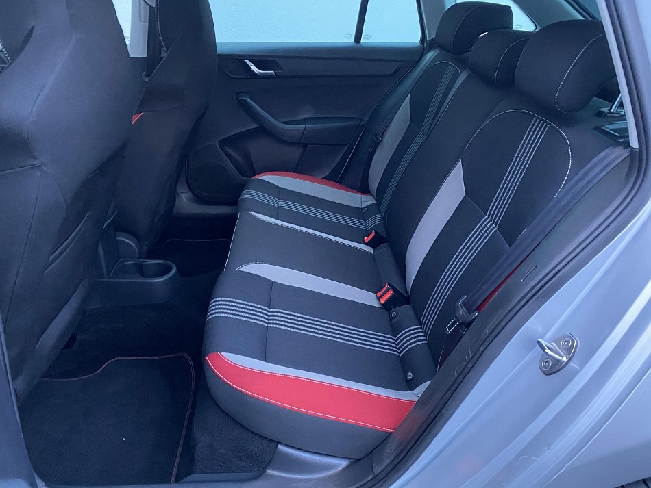 Škoda Rapid 1.2 TSi Monte Carlo