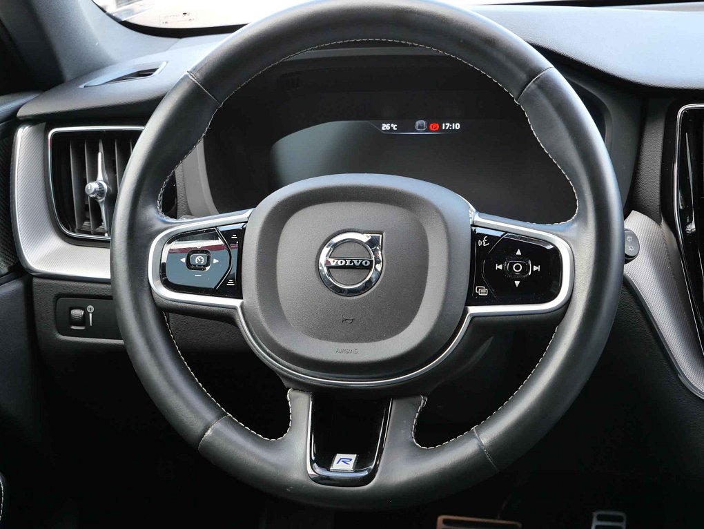 Volvo XC60 2.0 D R-design 4x4