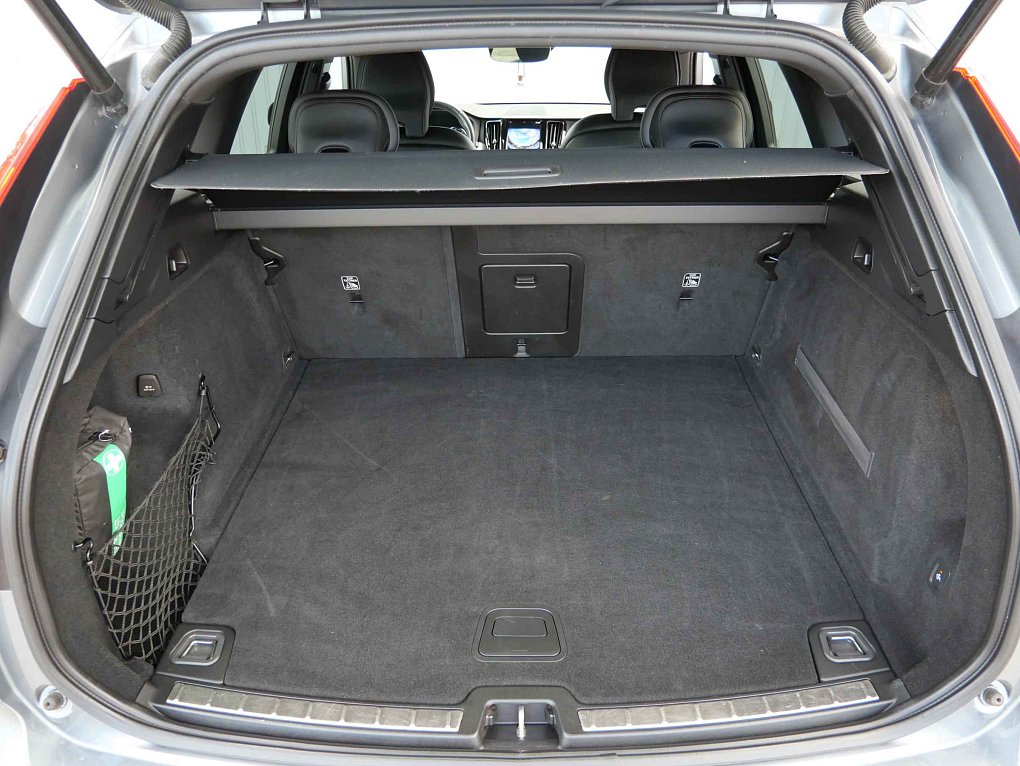 Volvo XC60 2.0 D R-design 4x4