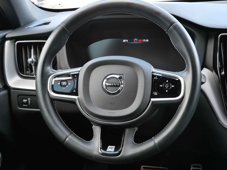 Volvo XC60 2.0 D R-design 4x4