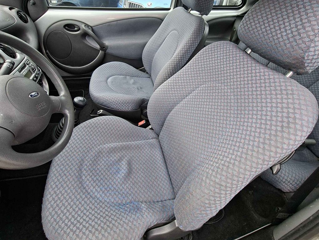 Ford Ka 1.3i 