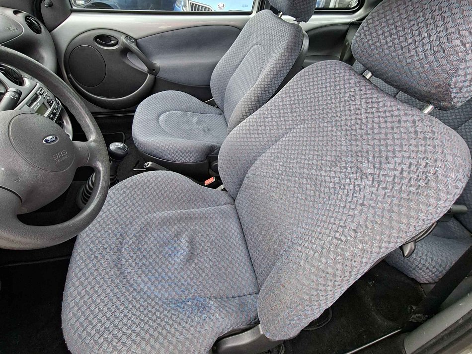 Ford Ka 1.3i 