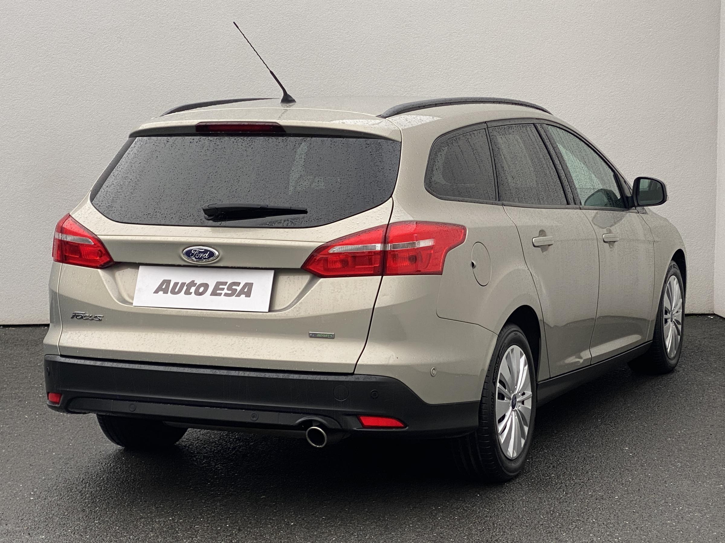 Ford Focus, 2014 - pohled č. 4