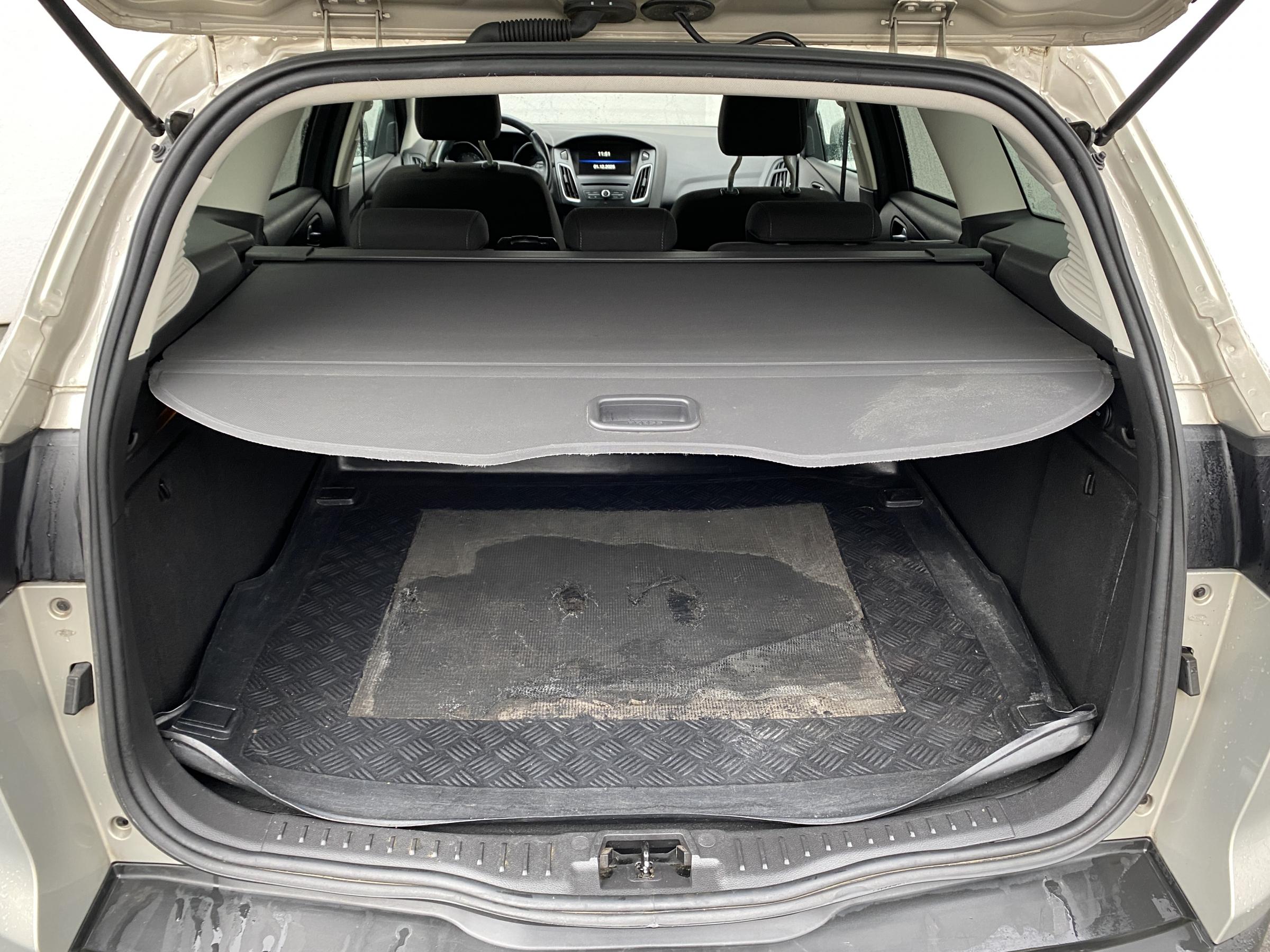 Ford Focus, 2014 - pohled č. 7