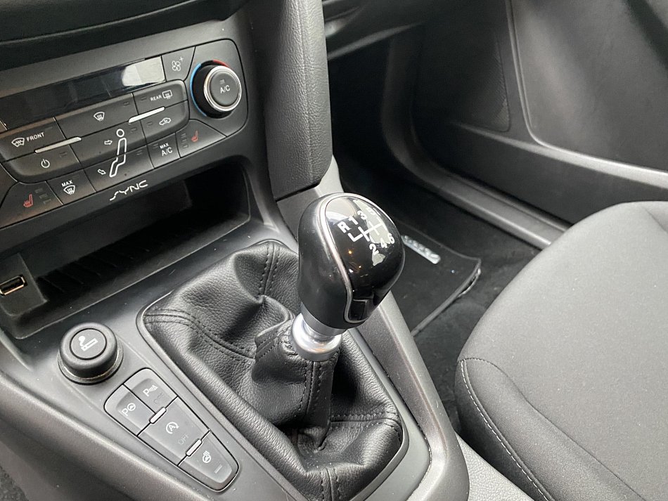 Ford Focus 1.5 EB Business