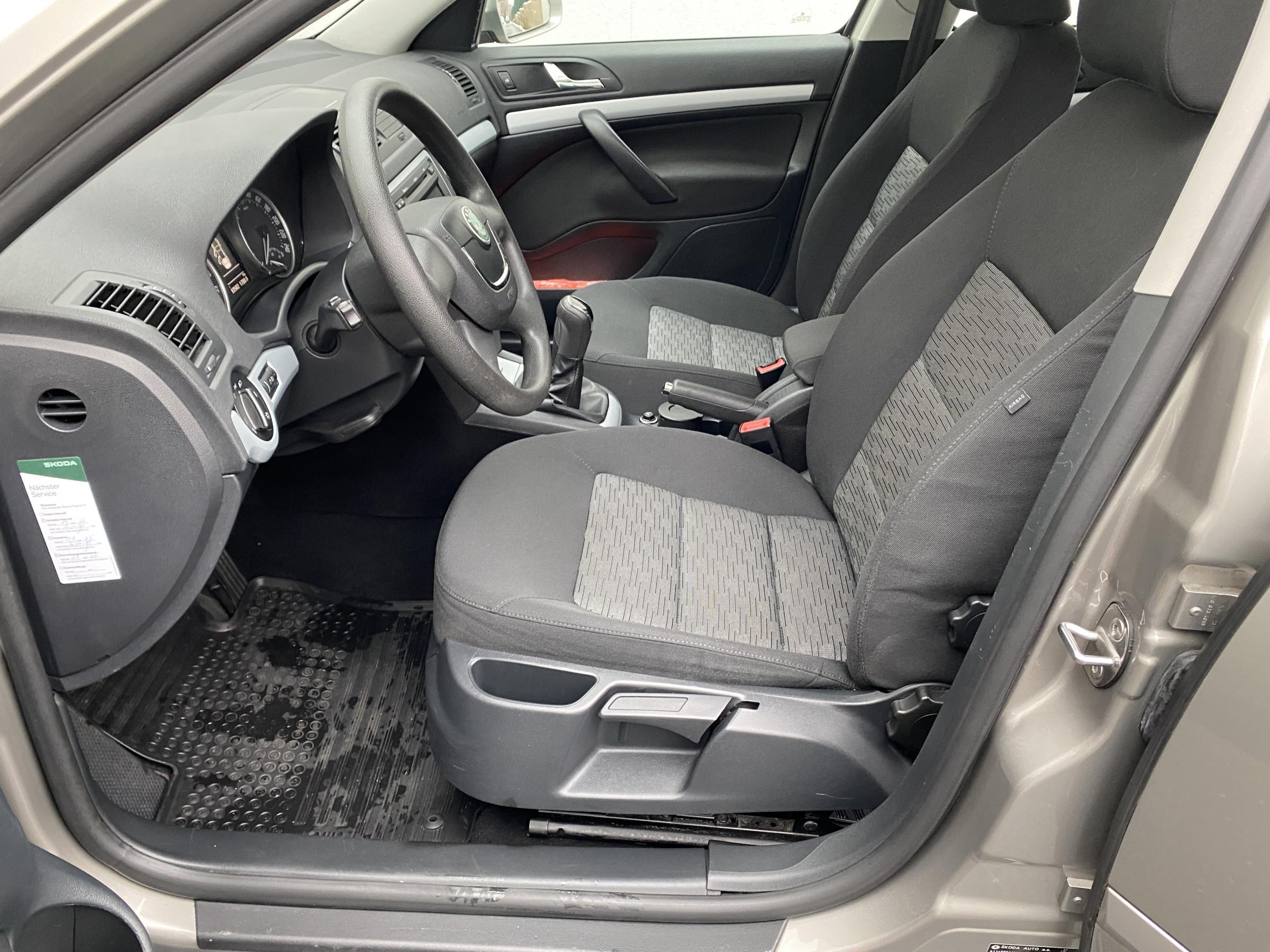 Škoda Octavia, 2011 - pohled č. 9