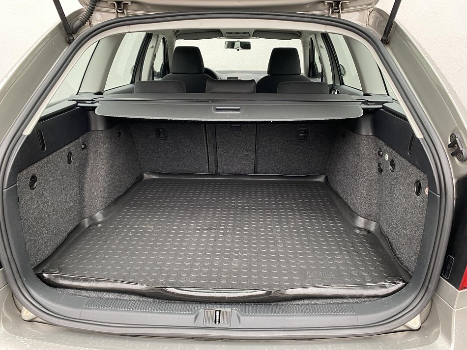 Škoda Octavia II 1.6 TDi Ambition