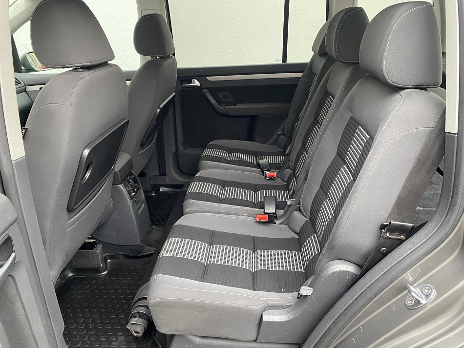 Volkswagen Touran 1.4 TSi 