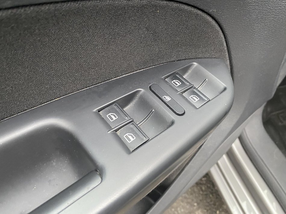 Volkswagen Touran 1.4 TSi 